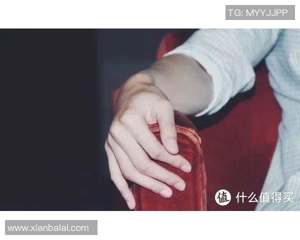 杨静独家揭秘网球技巧与心得分享助你提升球技的秘诀
